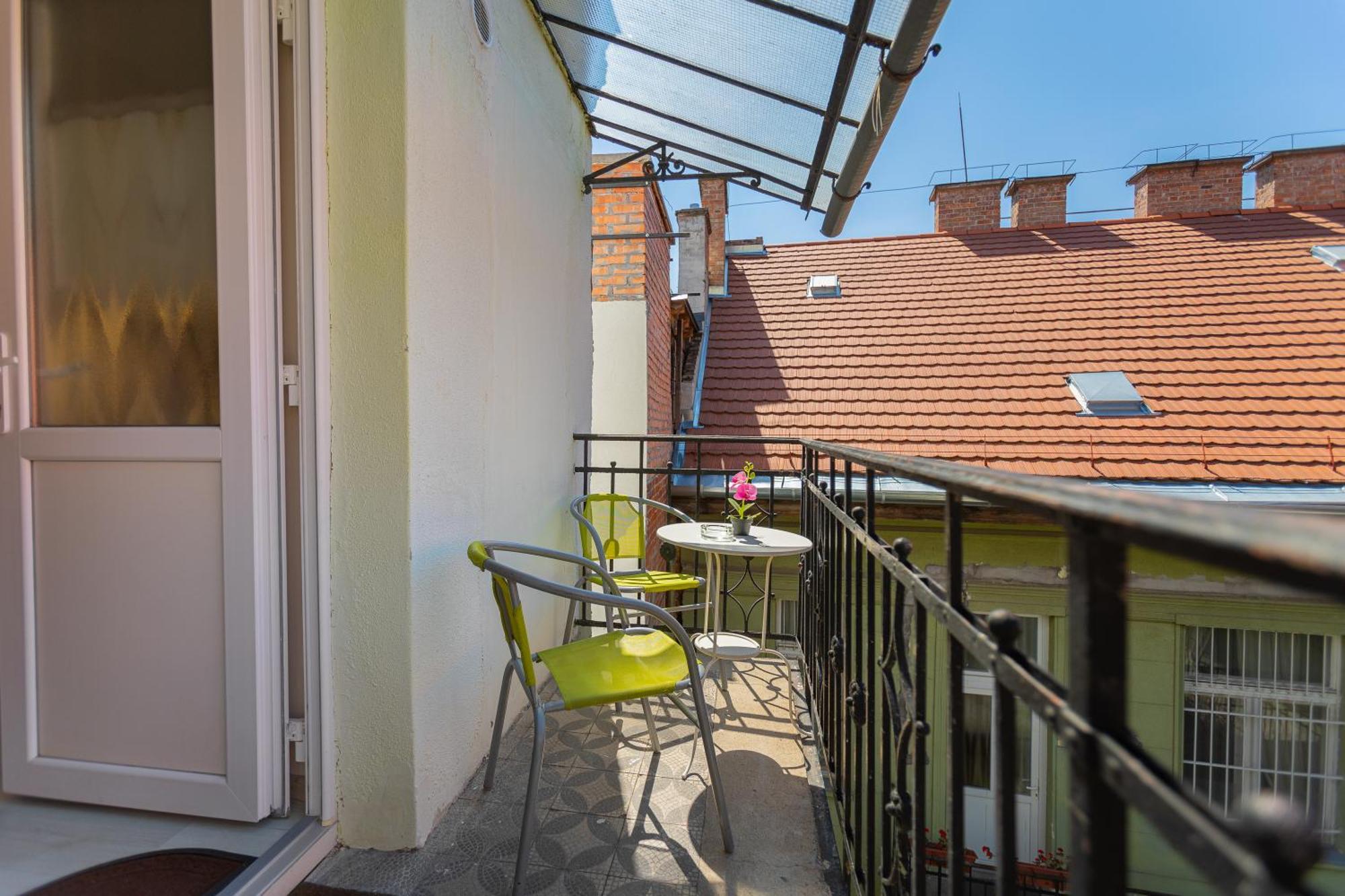 Iranyi Studio Budapeste Exterior foto
